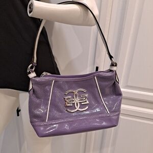 Chic Lavender Shoulder Bag with Logo Accent